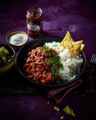 Bean Chilli with Avocado & Lime Salsa 