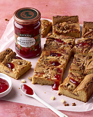 Peanut Butter and Strawberry Jam Blondies 