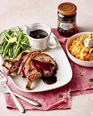 Crispy Pork Chops with sweet potato mash and blackberry sauce (in the airfryer)
